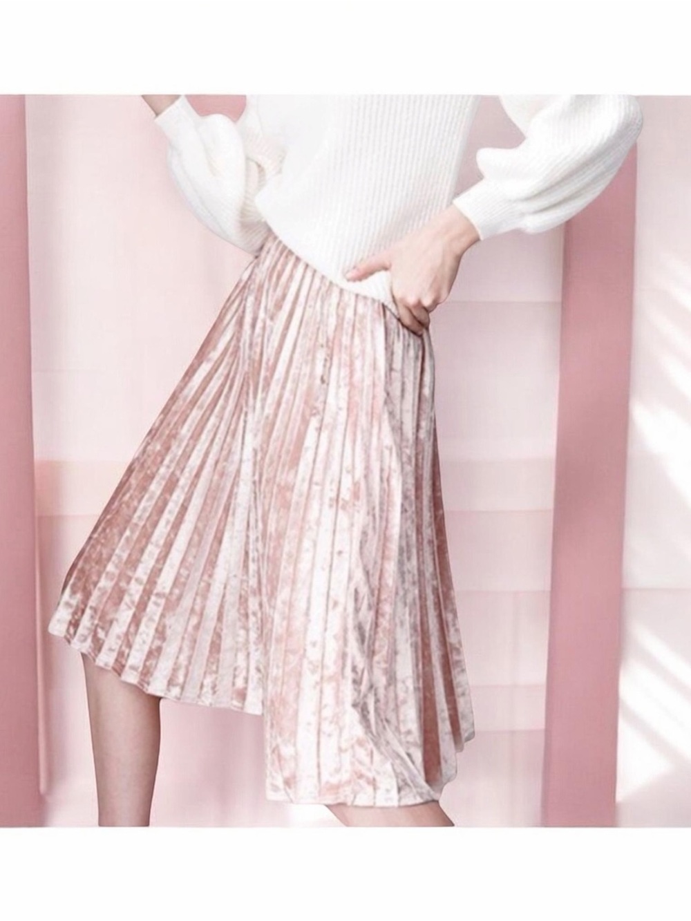 A New Day pink velvet pleated skirt womens size medium elastic waist preppy fun